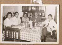Con_padres_y_hermanos_Montevideo_Febrero_de_1961.jpeg.jpg